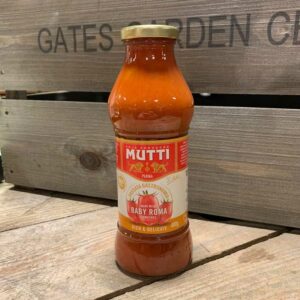 Mutti Passata Baby Roma Tomatoes 400g
